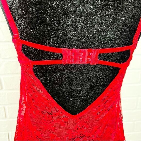 Etam Paris Red Lace Low Back Chemise Lingerie 6 - Picture 4 of 15